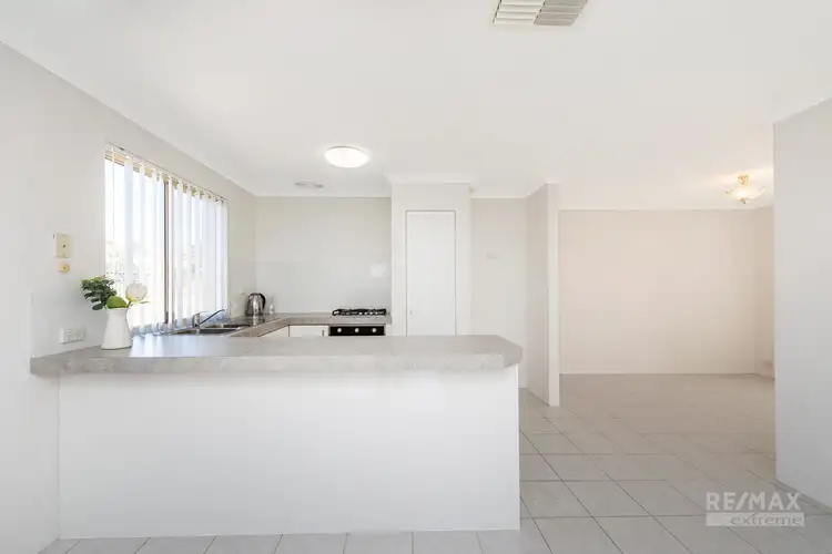 Fifth view of Homely unit listing, 4/5 Lucy Lane, Currambine WA 6028