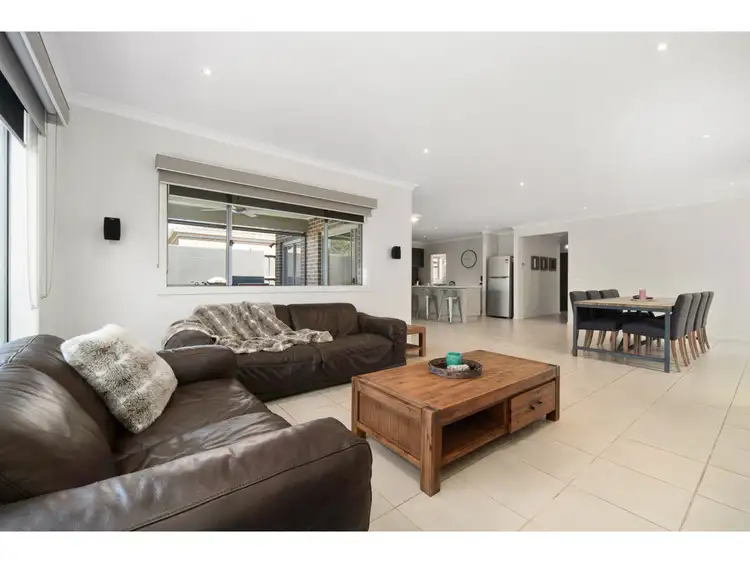 Third view of Homely house listing, 8 Kensei Place, Sandhurst VIC 3977