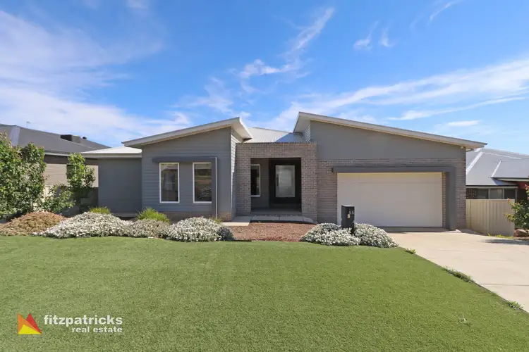 55 Clifton Street, Bourkelands NSW 2650