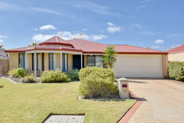 12 Crofton Cove, Mindarie WA 6030