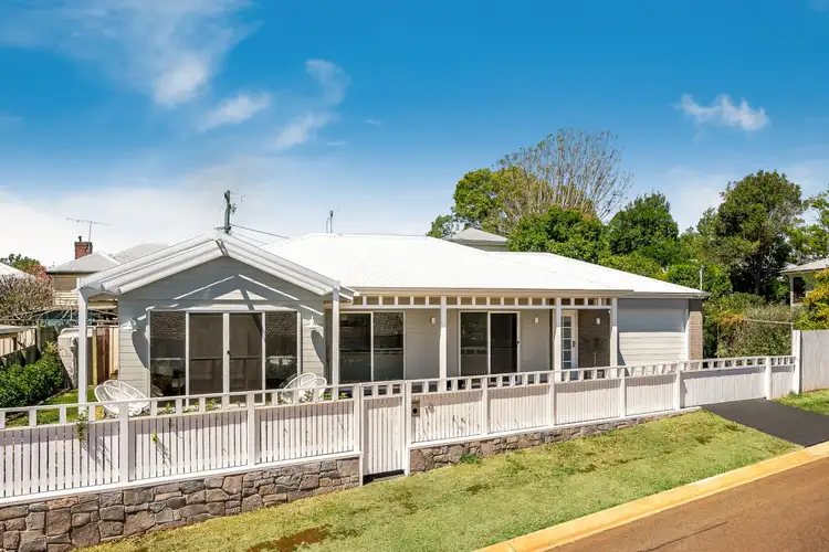 10 Herbert Street, East Toowoomba QLD 4350