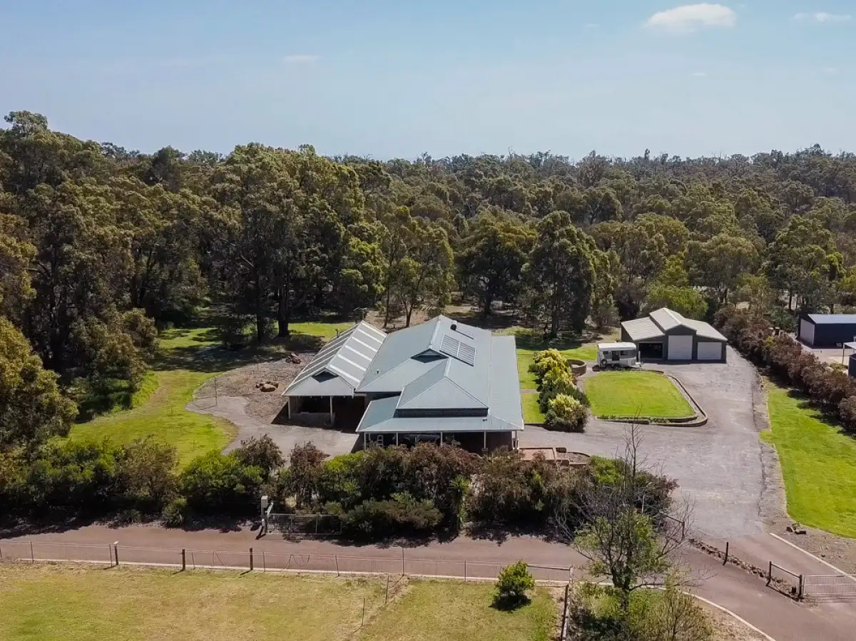 Main view of Homely house listing, 4 Cartland Court, Bedfordale WA 6112