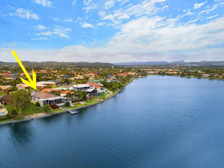54 Dipper Drive, Burleigh Waters QLD 4220
