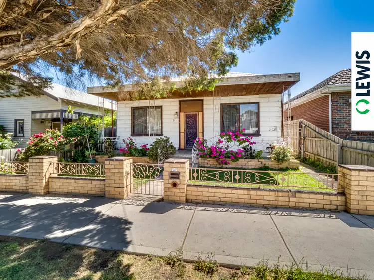 5 Queen Street, Coburg VIC 3058