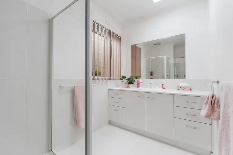 Fifth view of Homely house listing, 11 Beach Grove, Mornington VIC 3931