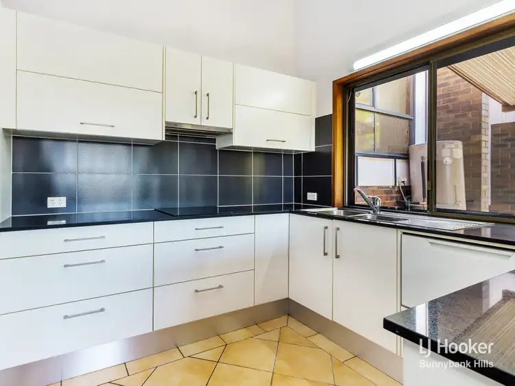 Fifth view of Homely house listing, 22 Michelle Crescent, Wishart QLD 4122