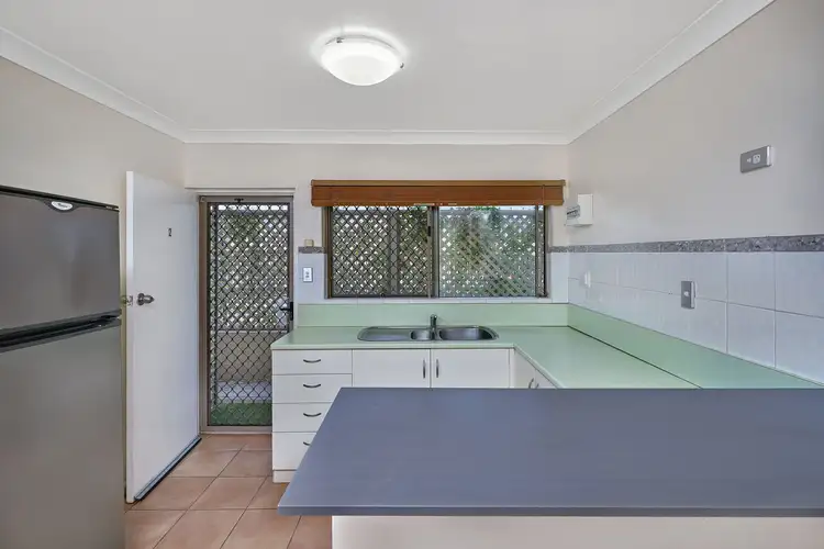 39 Arlington Esplanade