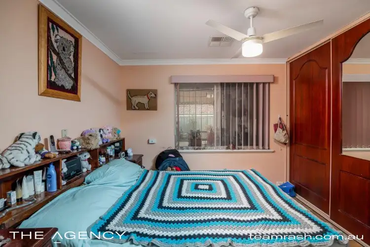 Seventh view of Homely house listing, 5 Farmfield Way, Morley WA 6062