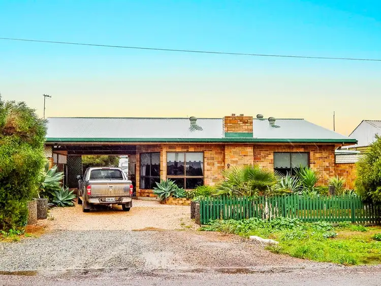 104 Farm Beach Road, Farm Beach SA 5607