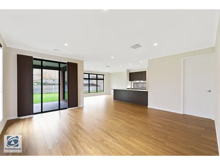 Sixth view of Homely house listing, 72 Sunnybrook Avenue, Warragul VIC 3820