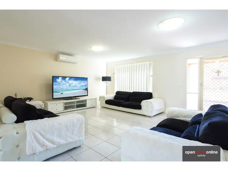 Second view of Homely townhouse listing, 3/47 Mallacoota Street, Wakeley NSW 2176