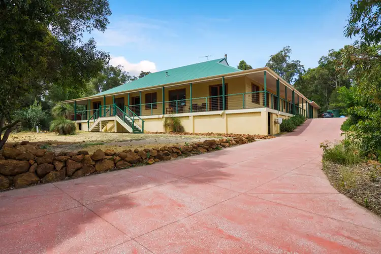6 Sewell Street, Bedfordale WA 6112