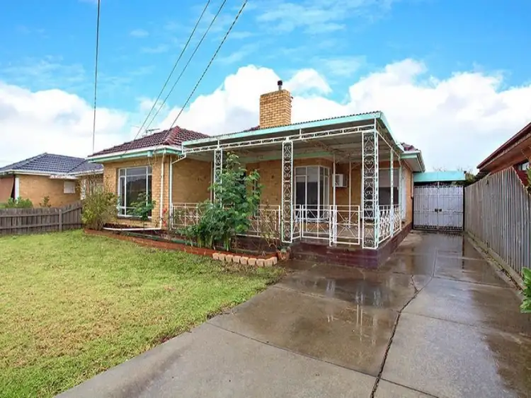 10 Joan Street, Sunshine West VIC 3020