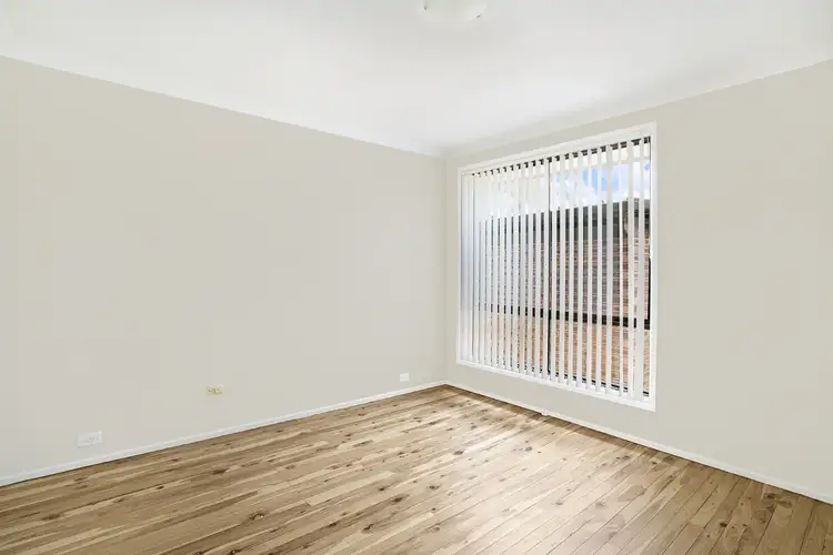Fifth view of Homely house listing, 8 Cox Place, Ingleburn NSW 2565