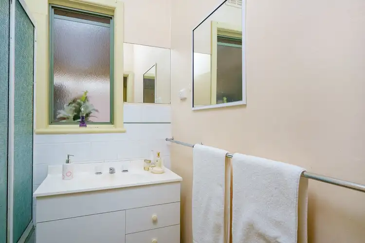 Sixth view of Homely unit listing, 1/39 Gordon Street, Wodonga VIC 3690