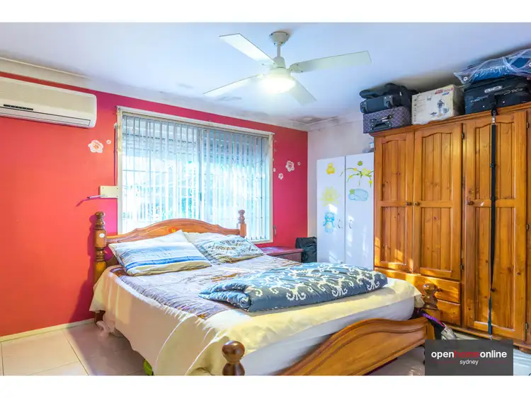 Fourth view of Homely villa listing, 28/212-222 Harrow Road, Glenfield NSW 2167