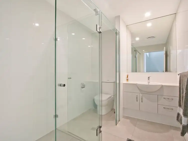 Fifth view of Homely unit listing, 19/1A Pioneer Parade, Banora Point NSW 2486