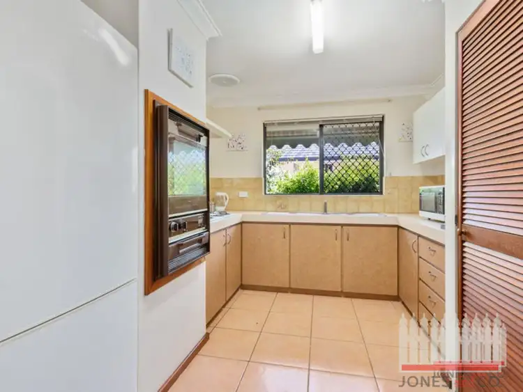 Sixth view of Homely villa listing, 8/36 Devon Road, Bassendean WA 6054