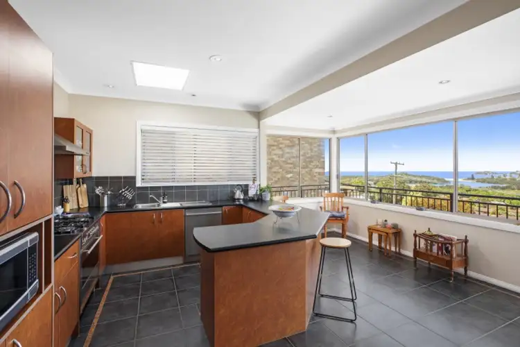 57 Coreen Drive, Wamberal NSW 2260