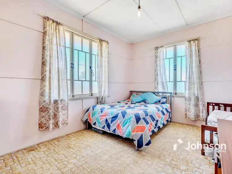 Sixth view of Homely house listing, 28 Cameron Parade, Wynnum QLD 4178