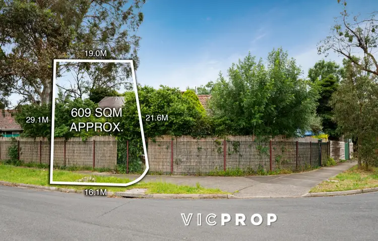4 Boyd Crescent, Heidelberg West VIC 3081
