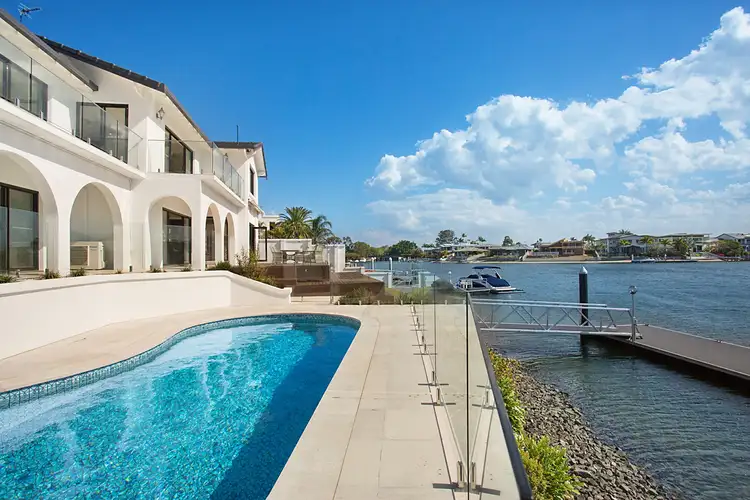 14 Mercedes Place, Bundall QLD 4217