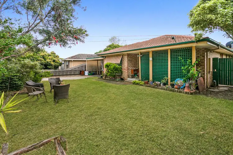 11 Hampden Avenue, Frankston VIC 3199