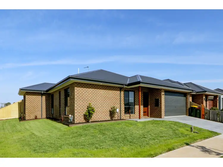 6 Wallace Street, Sale VIC 3850