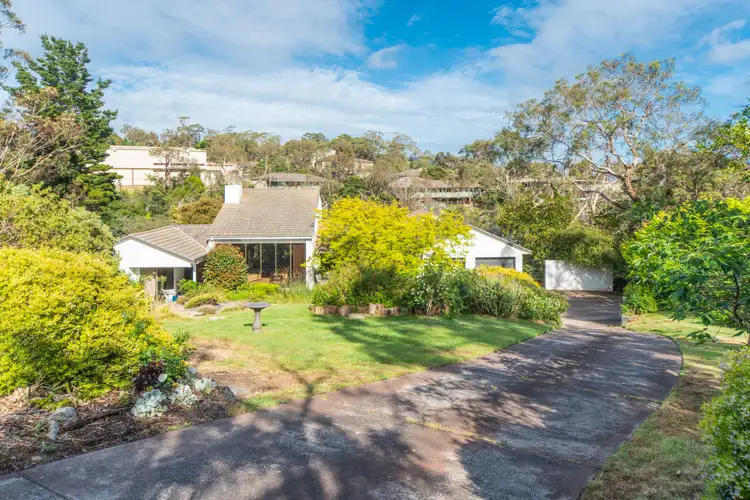 9 Millbank Drive, Mount Eliza VIC 3930