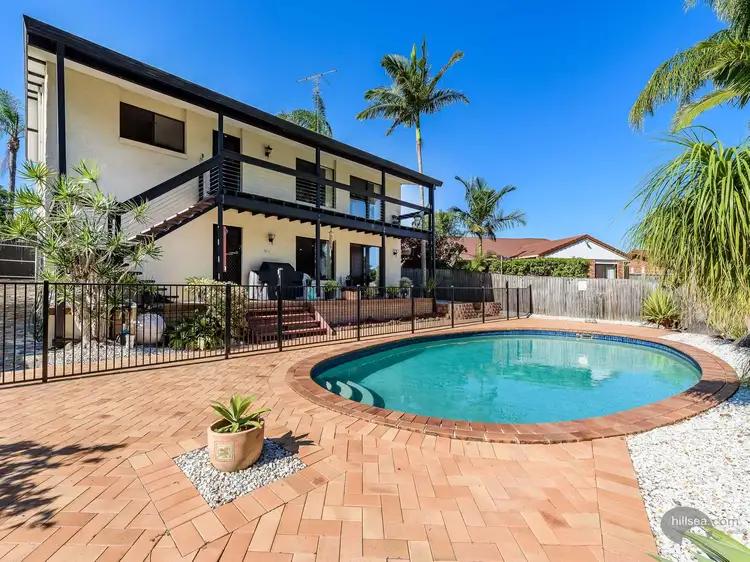 23 Dromana Crescent, Helensvale QLD 4212
