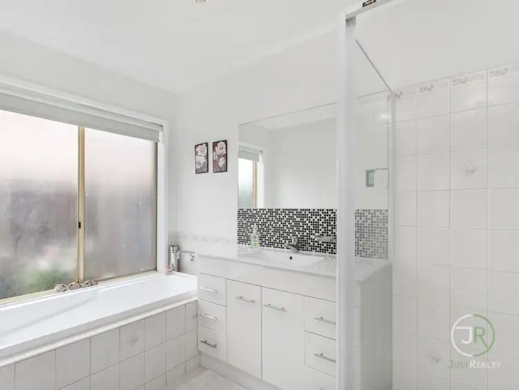 Fifth view of Homely house listing, 19 Lighthorse Crescent, Narre Warren South VIC 3805