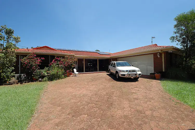 9 Mercedes Place, Bundall QLD 4217