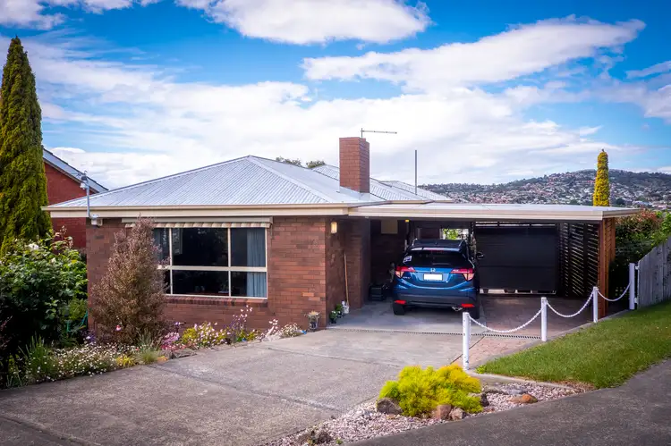 13 England Avenue, Montrose TAS 7010