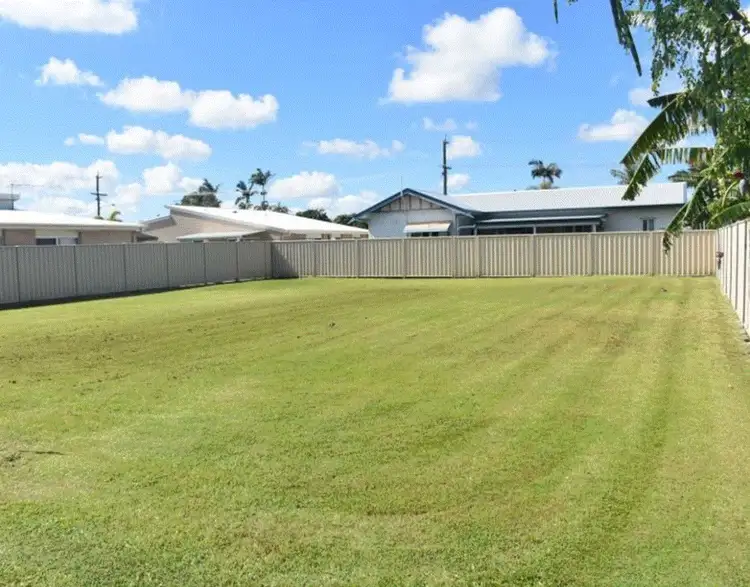 9 Moore Lane, Bundaberg West QLD 4670