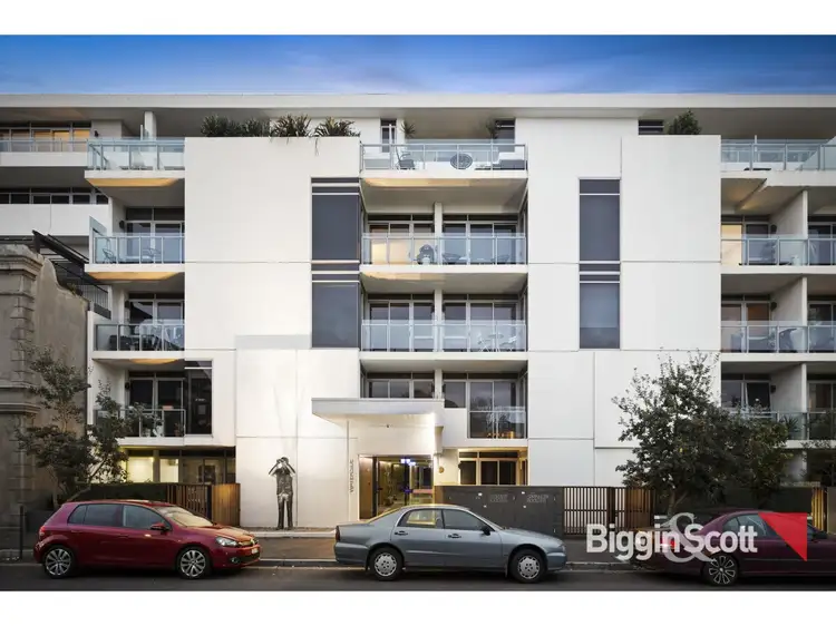 210/99 Dow Street, Port Melbourne VIC 3207