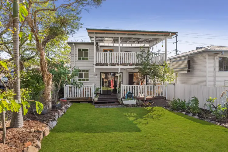 67 Crown Street, Wynnum QLD 4178