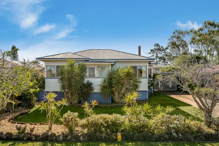 19 Beelbee Street, Harristown QLD 4350