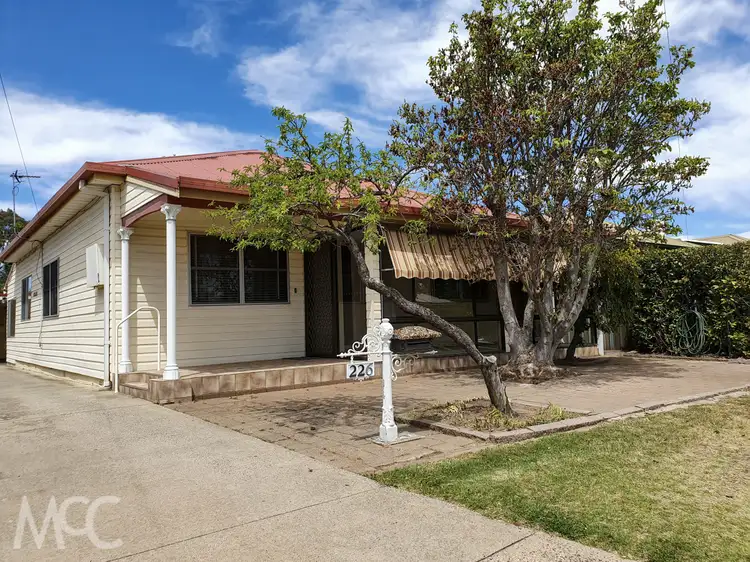 226 March Street, Orange NSW 2800