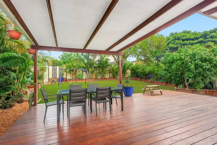 19 Paradise Street, Nerang QLD 4211