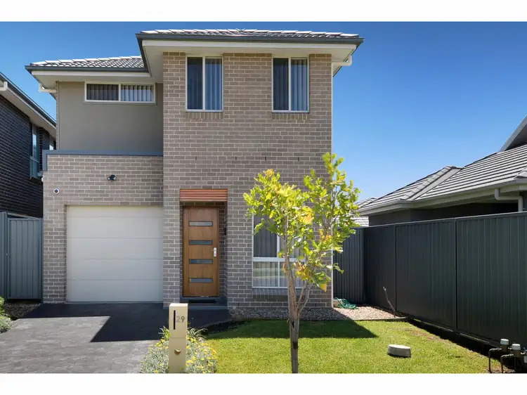 29 Whistler Street, Gregory Hills NSW 2557