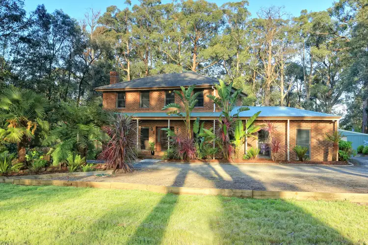 49 Bailey Road, Cockatoo VIC 3781