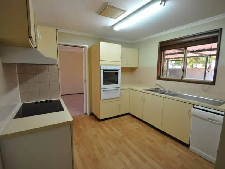 34 Braeside Drive, Newman WA 6753