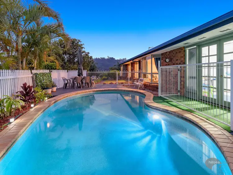 21 Pineview Drive, Oxenford QLD 4210