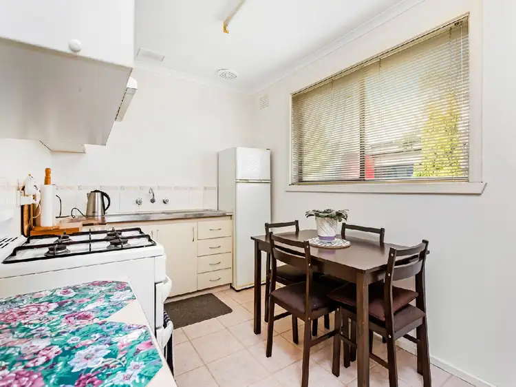 Fourth view of Homely unit listing, 2/949 Nepean Highway, Mornington VIC 3931