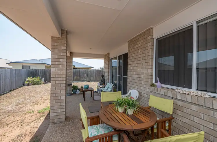 12 Jeune Court, Branyan QLD 4670