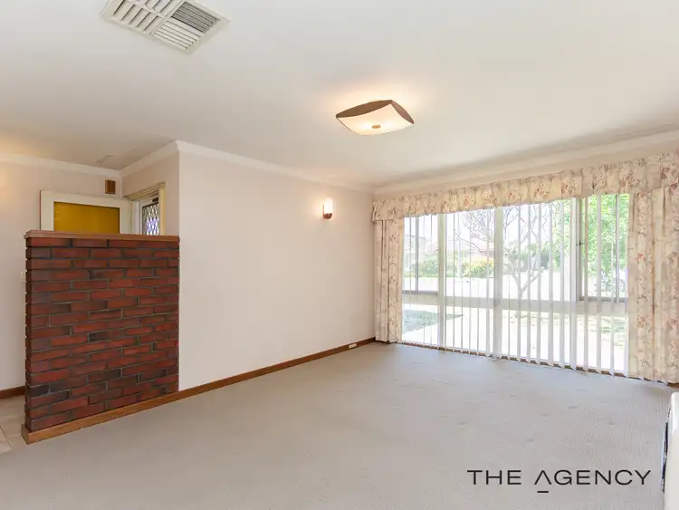 Fourth view of Homely house listing, 28 Mandora Way, Riverton WA 6148