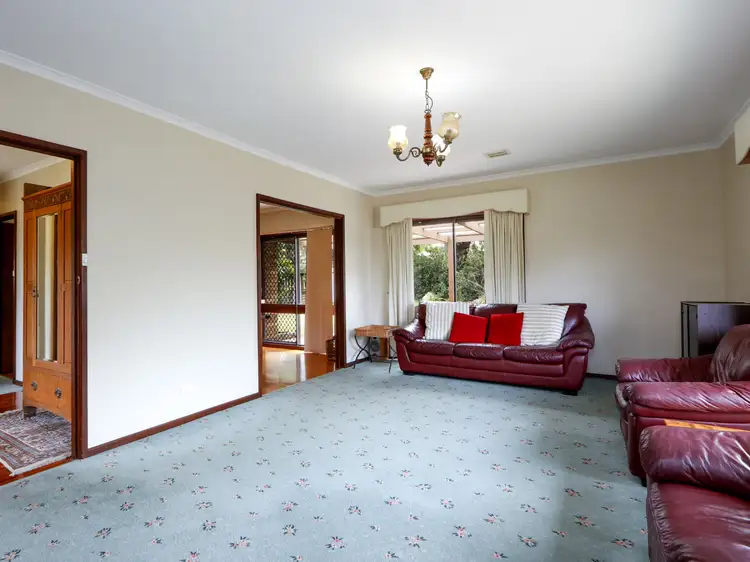Second view of Homely house listing, 7 Canopus Court, Sale VIC 3850