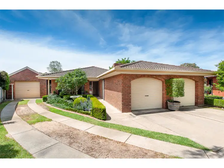 Second view of Homely house listing, 7 Watt Place, Lavington NSW 2641