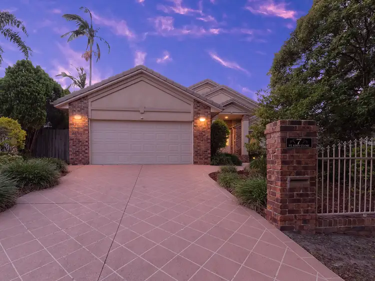 7 St John Close, Parkinson QLD 4115
