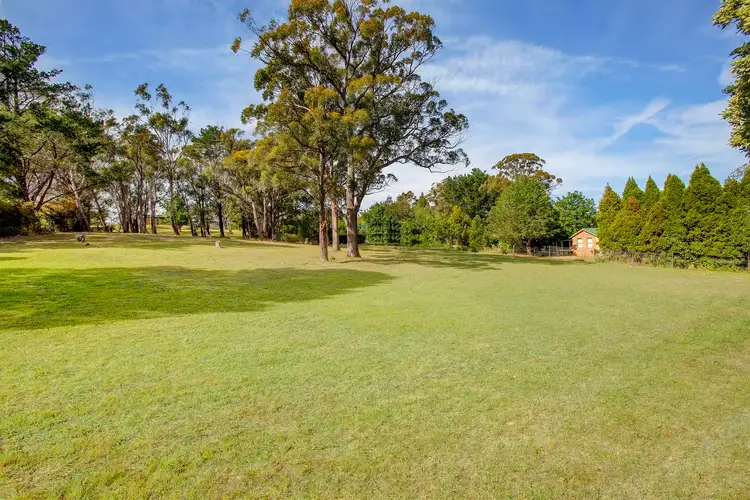 9 Lynne Close, Bundanoon NSW 2578